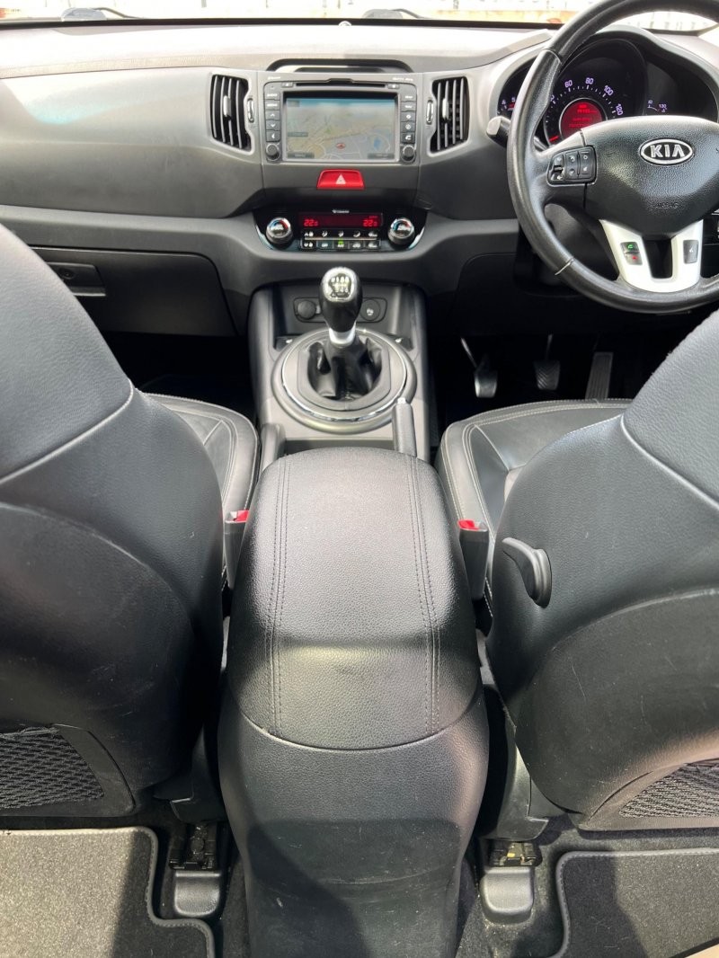 KIA SPORTAGE